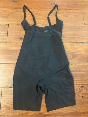 Auden Black Women's Shapewear Bodysuit with Adjustable Straps